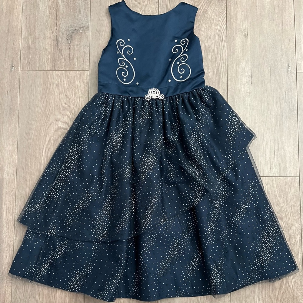 Disney Princess Girls Cinderella Dress Size 5-6